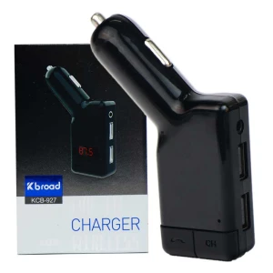 Incarcator auto cu functie de modulator FM, 2 X USB