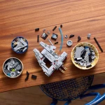 LEGO® Star Wars™ - Millennium Falcon™ 75375, 921 piese